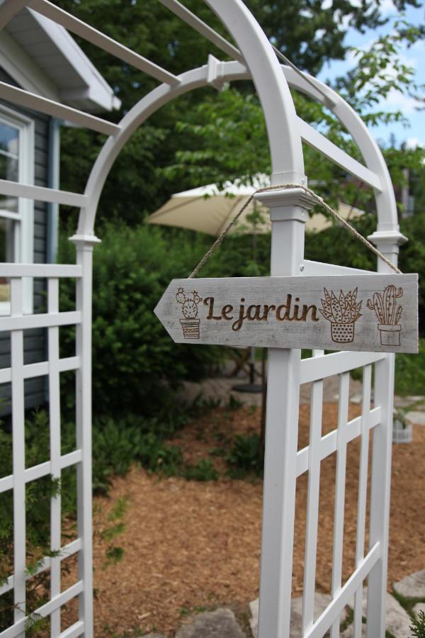La Petite Hermine B&B Stoneham Buitenkant foto