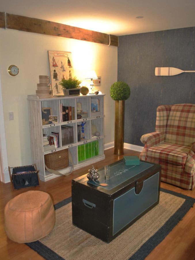 La Petite Hermine B&B Stoneham Buitenkant foto